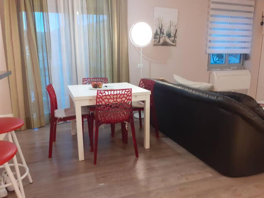 Lake View Apartment ติรานา ภายนอก รูปภาพ