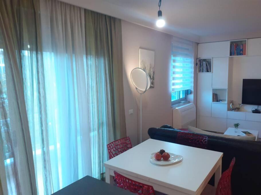 Lake View Apartment ติรานา ภายนอก รูปภาพ