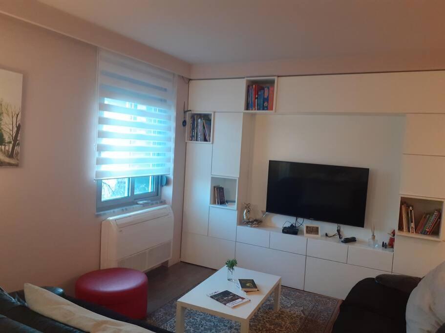 Lake View Apartment ติรานา ภายนอก รูปภาพ