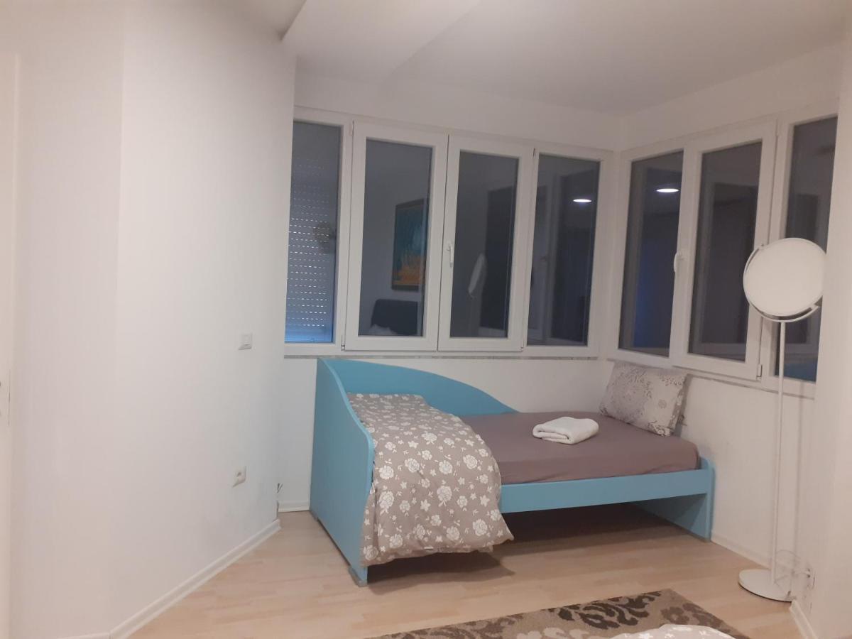 Lake View Apartment ติรานา ภายนอก รูปภาพ